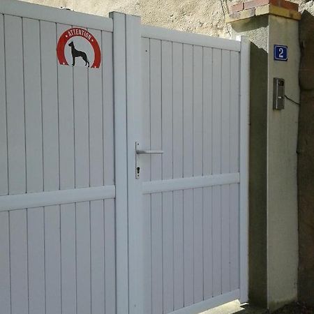 Les Croisettes Le Pin (Deux-Sevres) Exterior foto